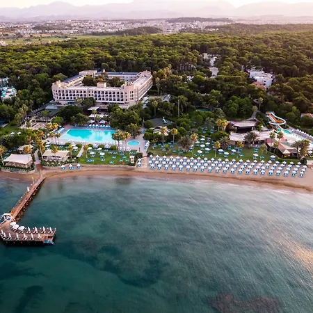 Resort Turquoise