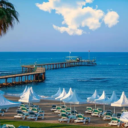Üdülőközpont Turquoise Side