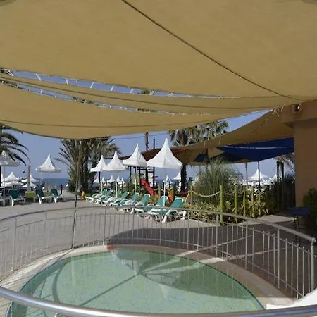 Resort Turquoise