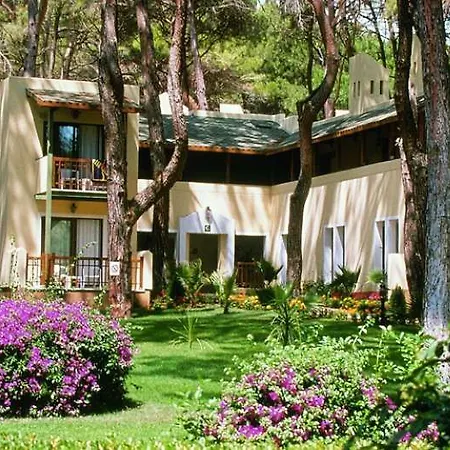 Turquoise Resort Side