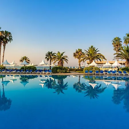 Resort Turquoise