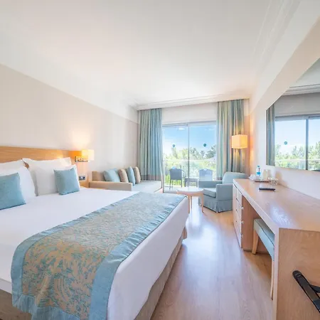 Resort Turquoise